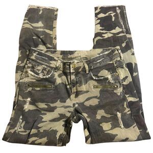 Green Camo Size 8 S Alt Punk Streetwear Distressed Skinny Mid Rise Army Jeans